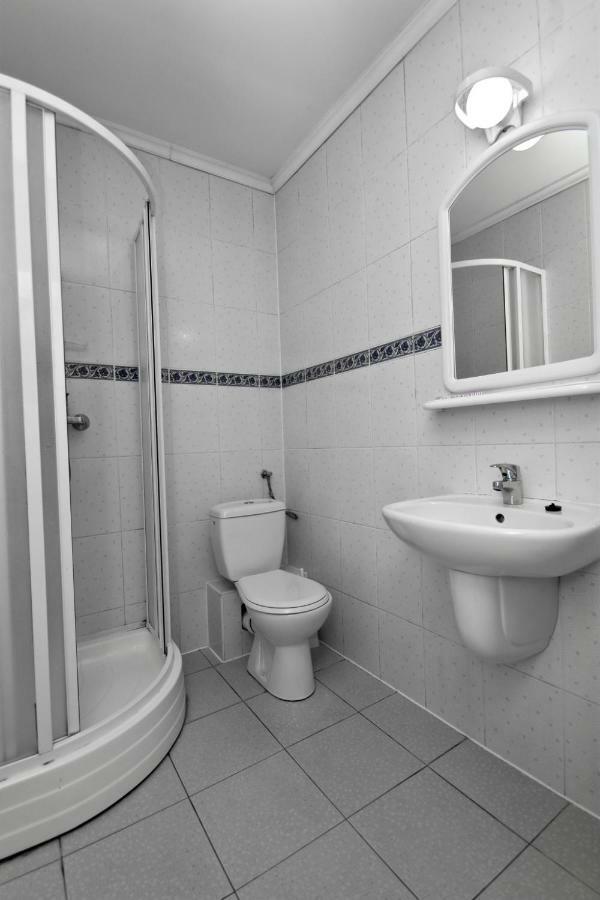 Bialy Orzel Aparthotel Przemysl Ngoại thất bức ảnh